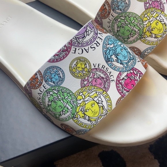 Versace Medusa slides Sandals - Picture 3 of 12
